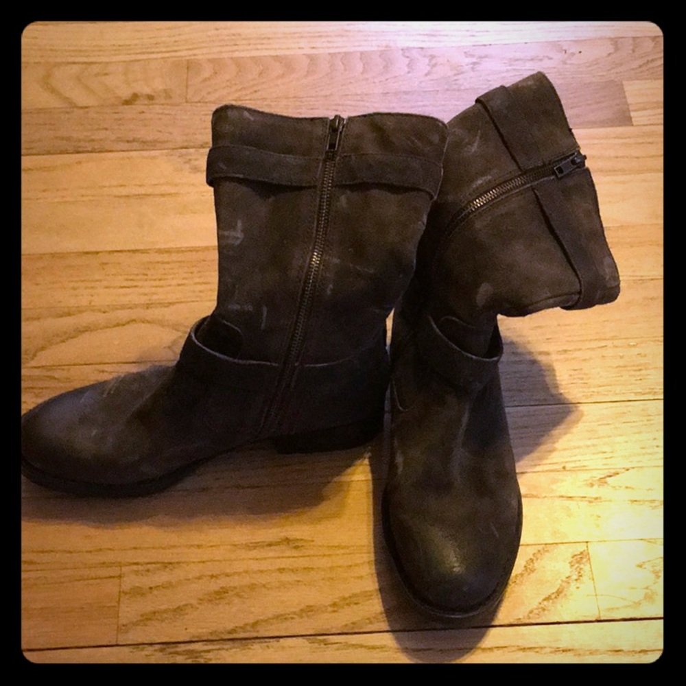 Born boots